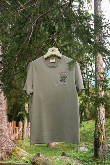 T-SHIRT GIROCOLLO CON RICAMO A CUORE